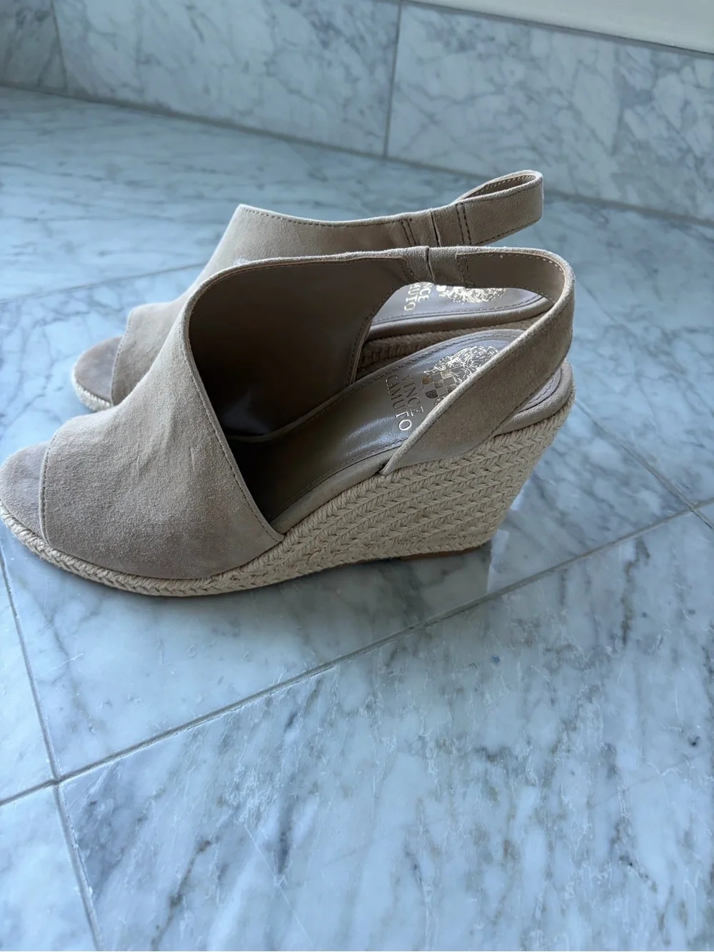 NWOT Vince Camuto Women's Beige Suede Slingback Espadrille Wedges